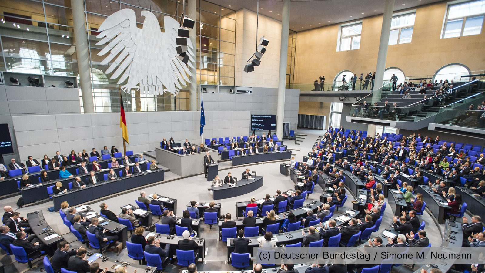 Blick in den Plenarsaal des Deutschen Bundestages